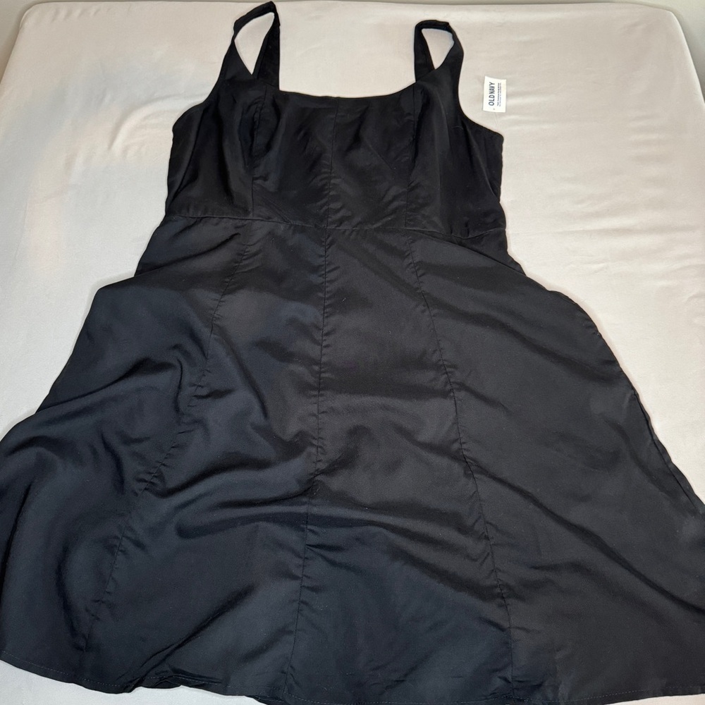 NWT Old Navy Black Dress with Pockets